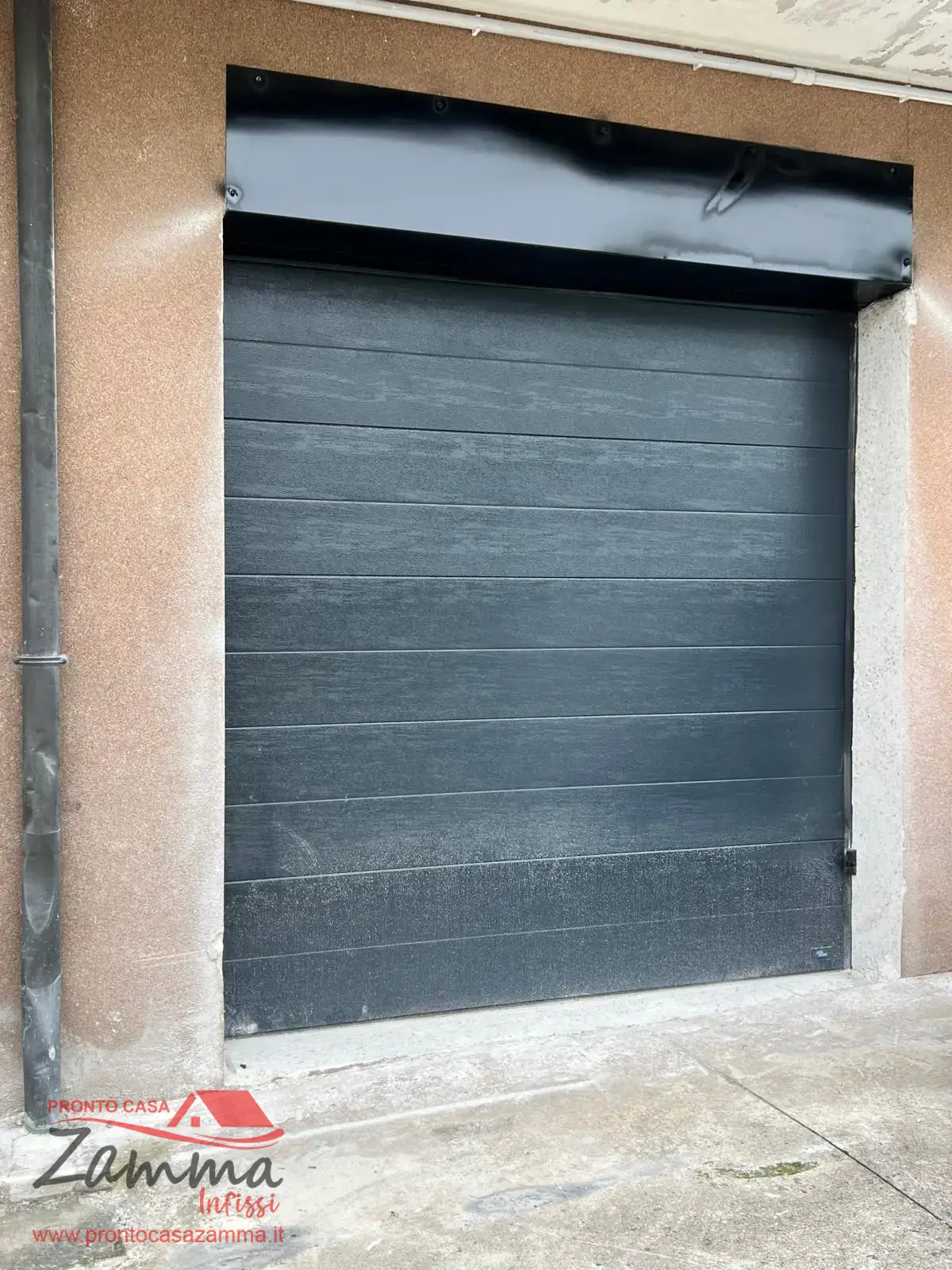 lavori sezionale garage