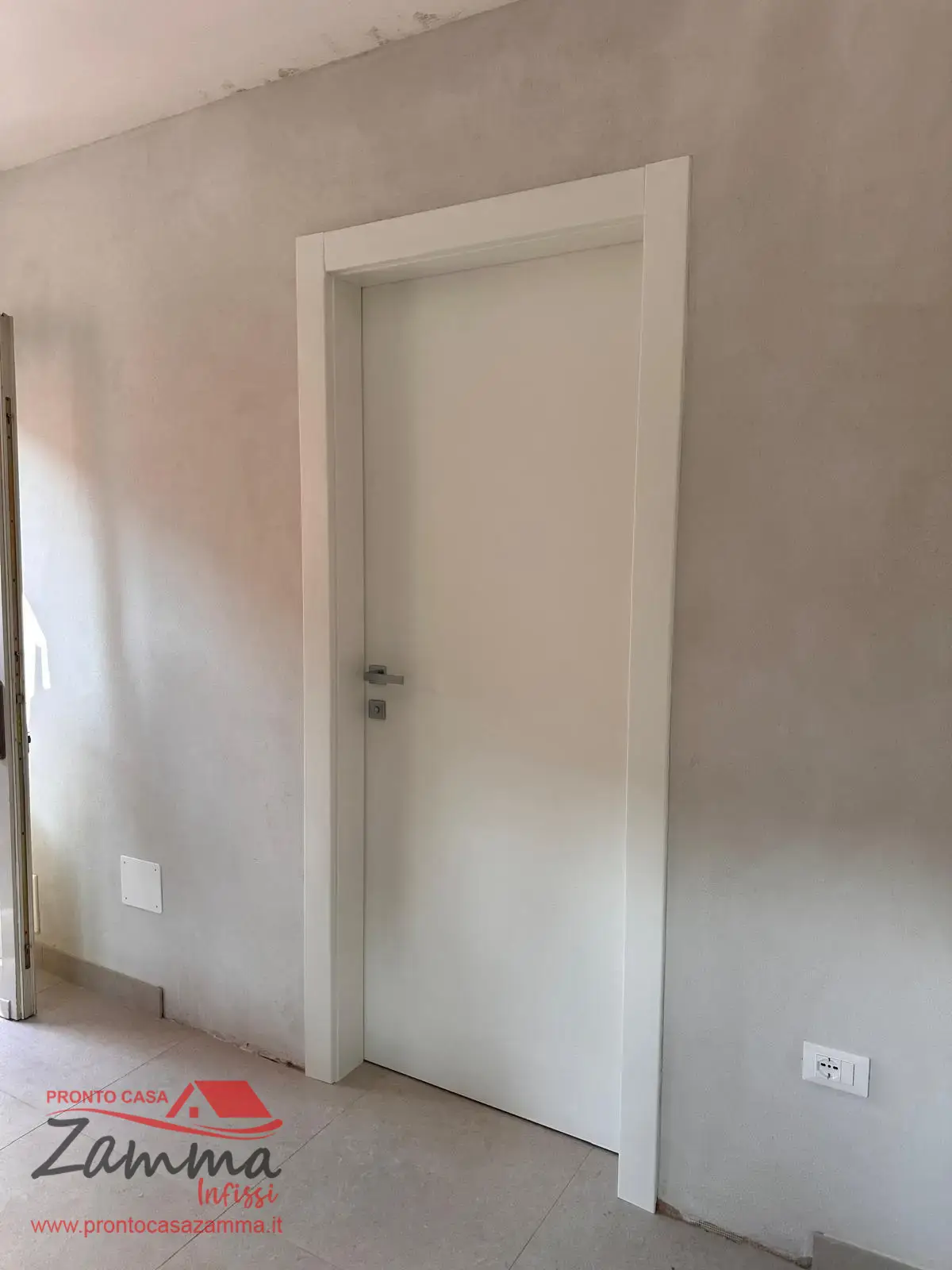 porta interna bianca